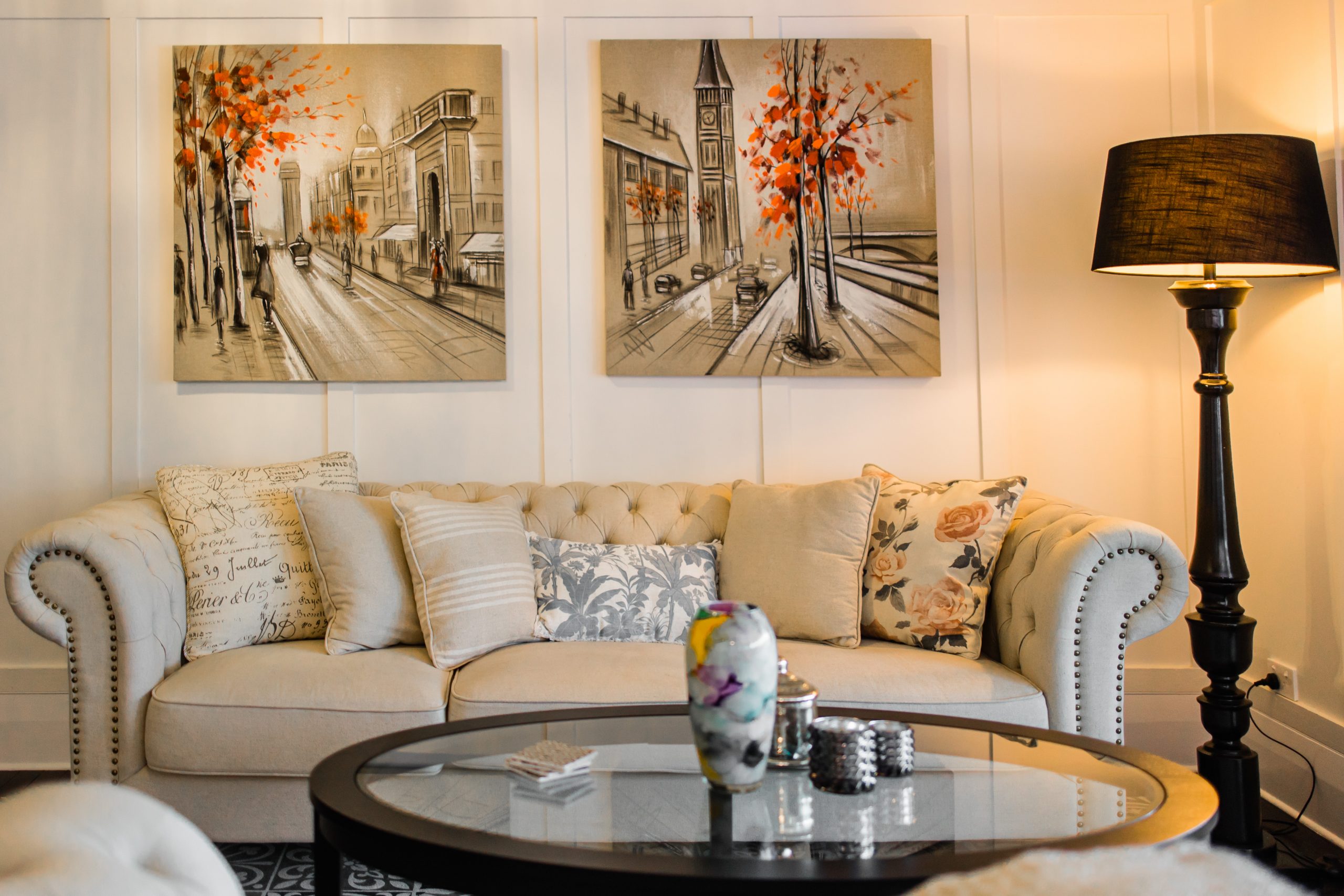 How to Select Unique Bold Wall Art for a Luxurious Home Aesthetic